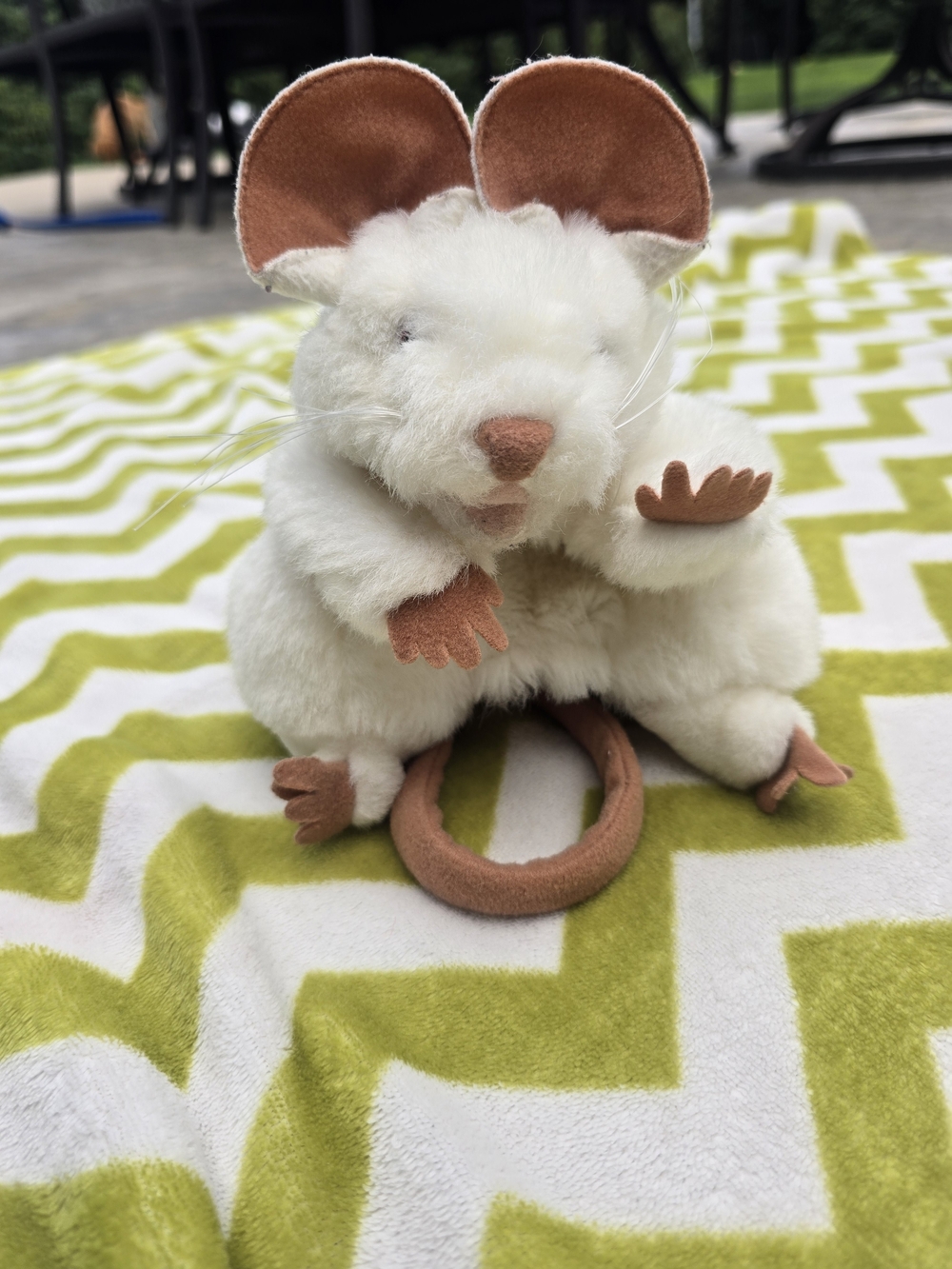 Folkmanis White Mouse Puppet 7"